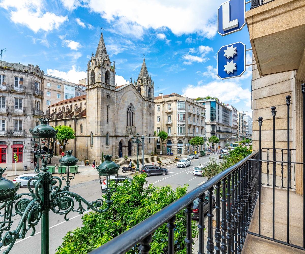 Hotel Atlantico Виго Екстериор снимка