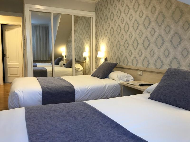 Hotel Atlantico Виго Екстериор снимка